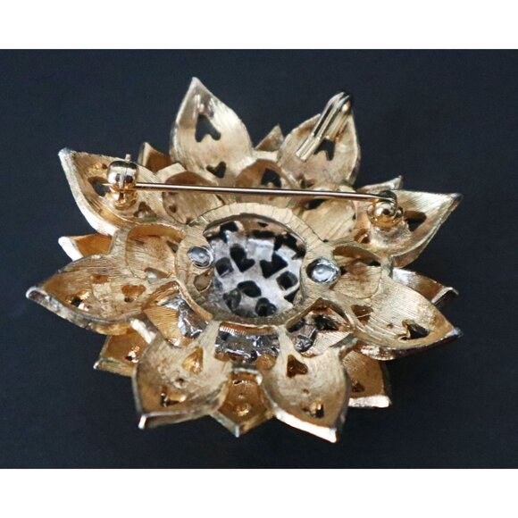 Vintage Mid Century Gold Tone & Rhinestone Brooch Pin Retro - Picture 3 of 4